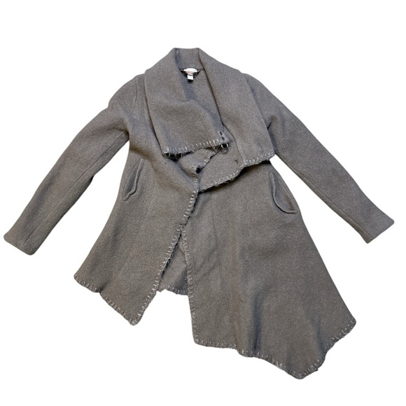 Garnet Hill Jackets & Blazers - Garnet Hill Gray Women's Cape Jacket